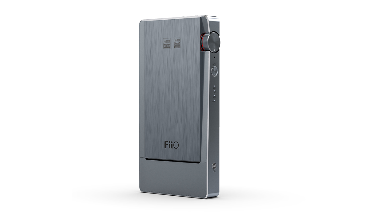 The side and back panels of The FiiO Q5S