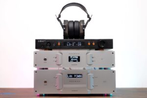 A Deep Dive Into The Holo Audio Bliss KTE Headphone Amplifier - Soundnews